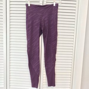 Gap GFast Yoga Pants, XS EUC Eggplant / Burgundy